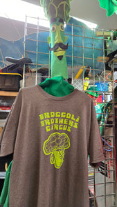 Extra Large broccoli brothers circus shirt grey fruit of the loom