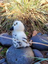 Load image into Gallery viewer, Needle Felted Snowy Owl