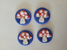 Load image into Gallery viewer, Set of 4 mushroom buttons
