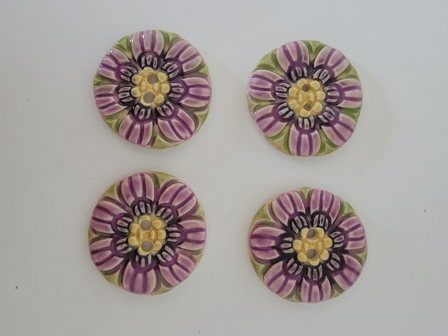 Set of 4 Flower Buttons