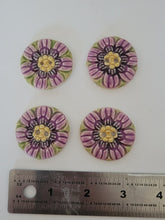 Load image into Gallery viewer, Set of 4 Flower Buttons