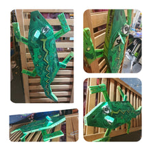 Load image into Gallery viewer, folk art wood scrap critter lizard